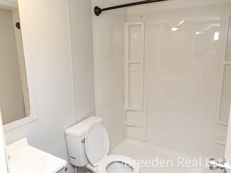 1760 Peaceful Ln — Photo 8