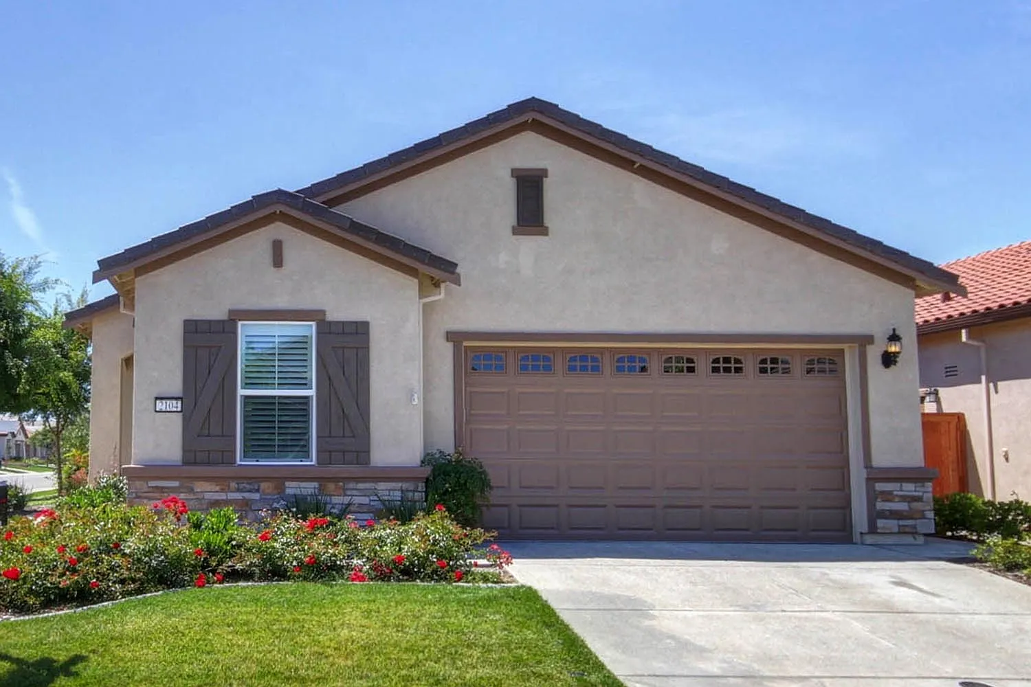 2104 Abby Gate Dr photo 1