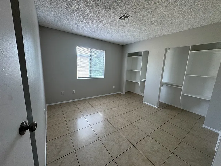 4590 Carriage Park Dr #16C — Photo 14