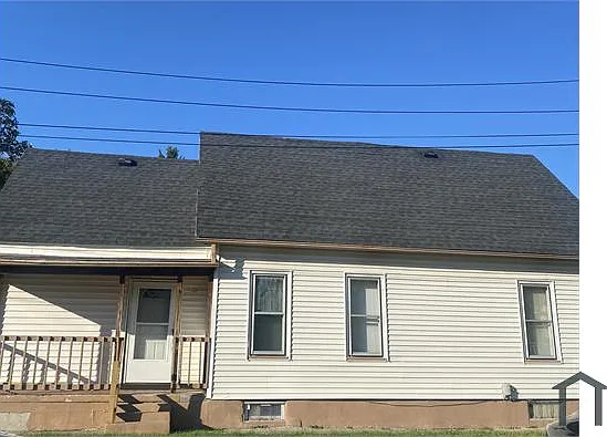 4 bed, 806 sqft, $1,850 — Photo 2