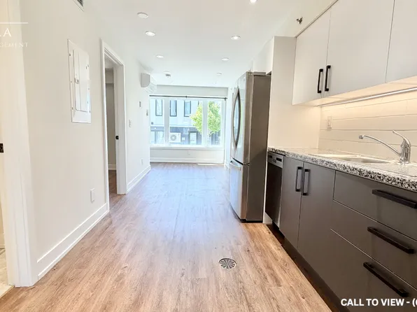 12 Batavia Ave, Toronto, ON