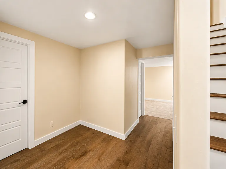 5318 White Willow Dr — Photo 4