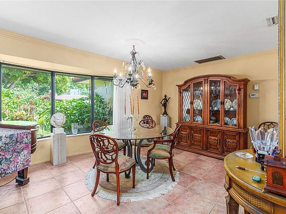 3rd image of 5450 NE 22nd Avenue