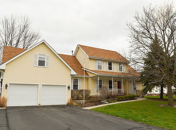 2nd image of 1995 Quail Ct
