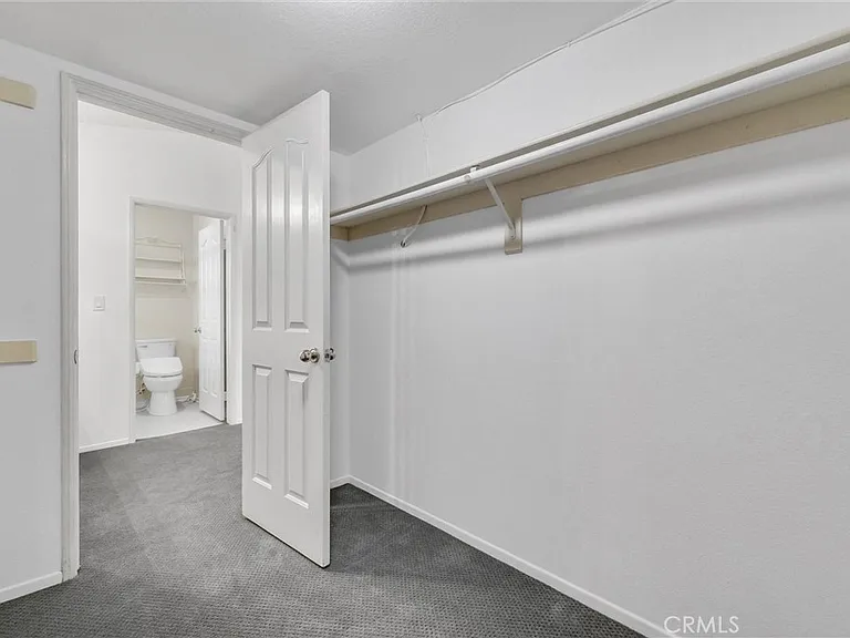 1070 Cannon Rd — Photo 37