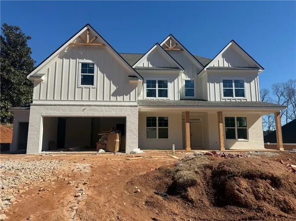 2646 Waters Edge Dr, Gainesville, GA 30504