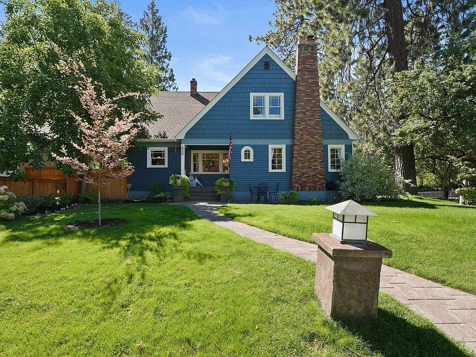 1st image of 629 W 17th Ave