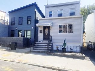 11 E 4th St, Brooklyn, NY 11218