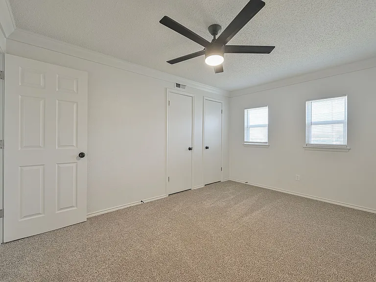4001 SE 45th St — Photo 28