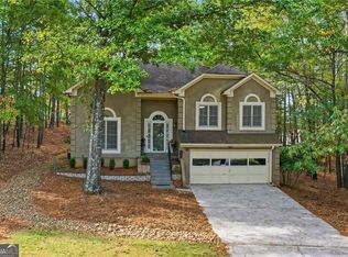 945 Club Chase Ct, Roswell, GA 30076