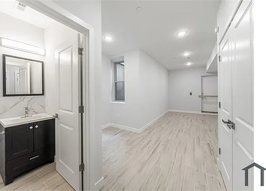 2222 N 7th St #A — Photo 11