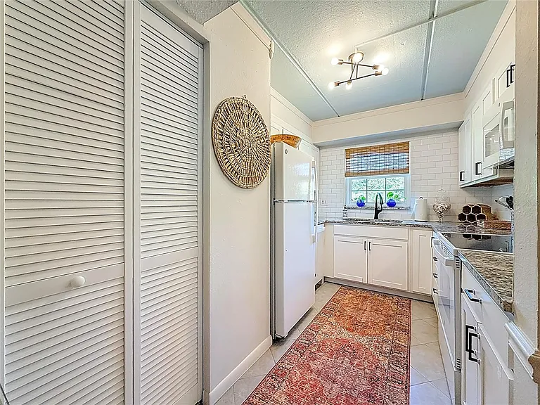 360 N Bayshore Blvd #108 — Photo 16