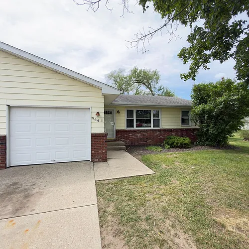 964 Rosewood St Photo 1