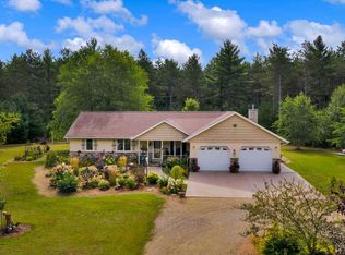 N3592 28th Ave, Redgranite, WI 54970
