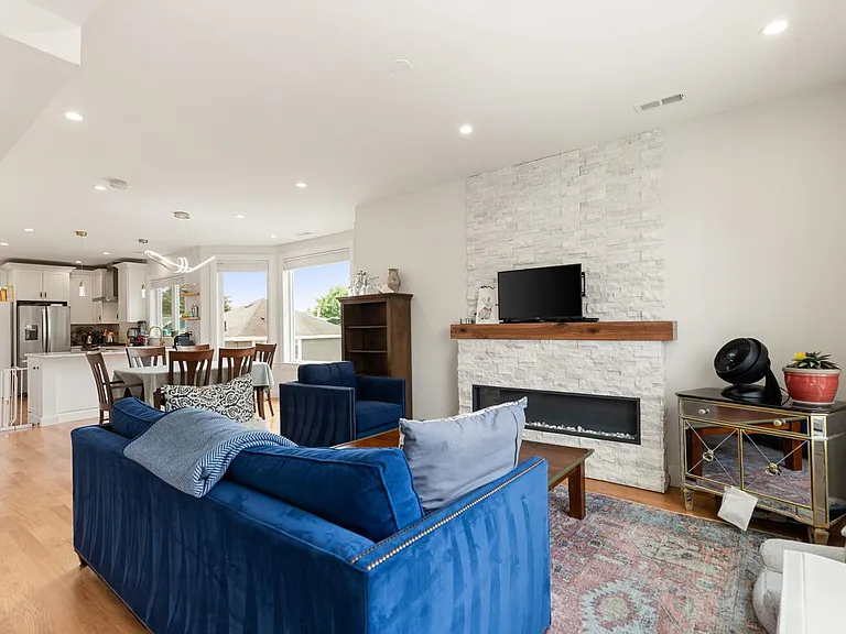 27 Hancock St #2 — Photo 8