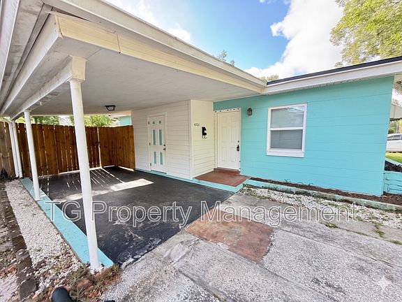 2nd image of 4721 E Castlewood Dr