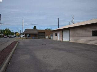 240 W 10th Ave, Junction City, OR 97448