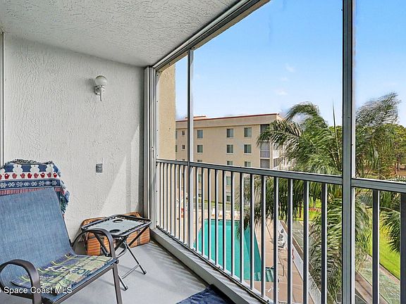 2nd image of 1420 Huntington Ln APT 2402