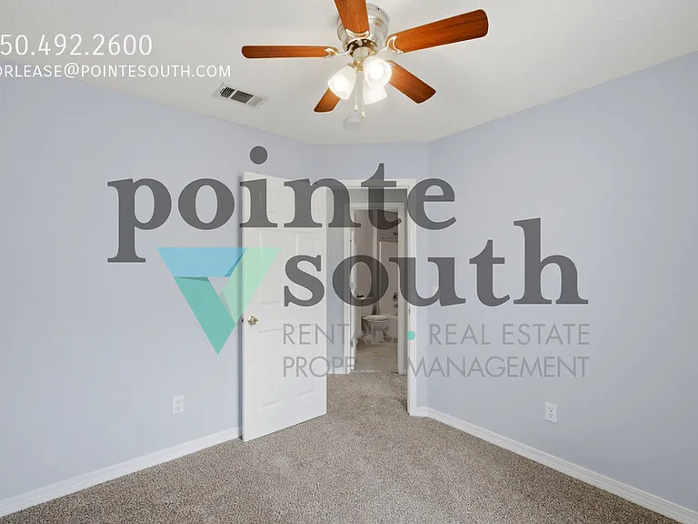 1076 Antigua Cir — Photo 12