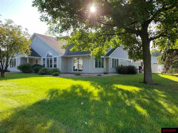 265 Plum Run, Le Sueur, MN 56058