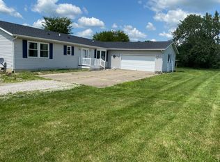 21682 N 1810 East Rd, Pontiac, IL 61764