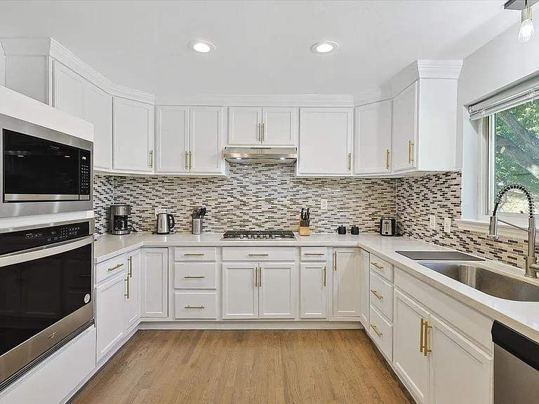 3608 Courtdale Dr #3608 — Photo 13