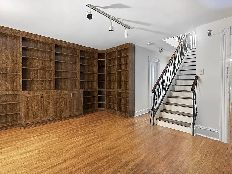 500 9th St #PARLOR — Photo 5