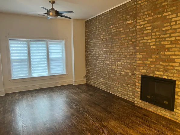 1045 S Oakley Blvd, Chicago, IL