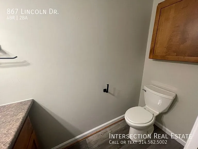 867 Lincoln Dr — Photo 18