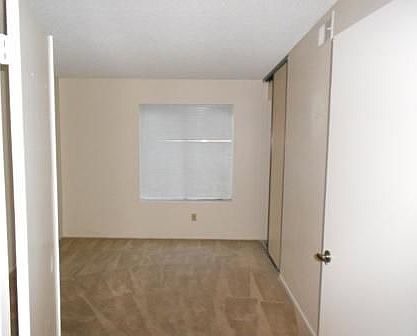 3rd image of 23818 Swan St