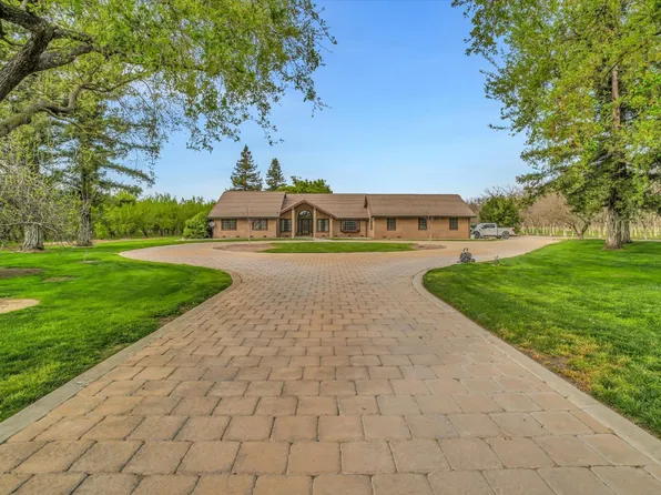 17230 E Franscella Ln, Ripon, CA 95366