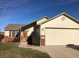 2646 E Cambridge St, Wichita, KS 67219