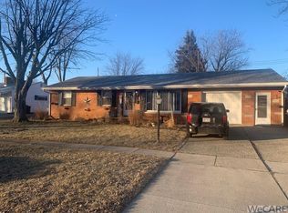 2115 N Metcalf St, Lima, OH 45801