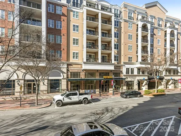 4620 Piedmont Row Dr Unit 608, Charlotte, NC 28210