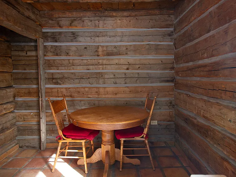 Alma Studios — Photo 10