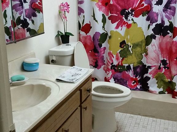 5th image of 13953 Kendale Lakes Cir #206B