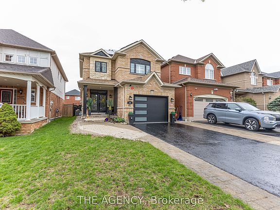 3rd image of 54 Thames Dr
