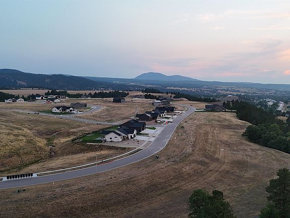 3rd image of 7 Blue Sage Rd