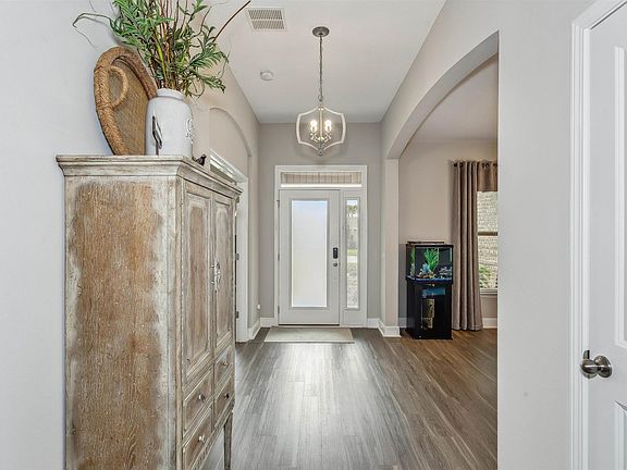 4th image of 3439 Pelican Bay Cir