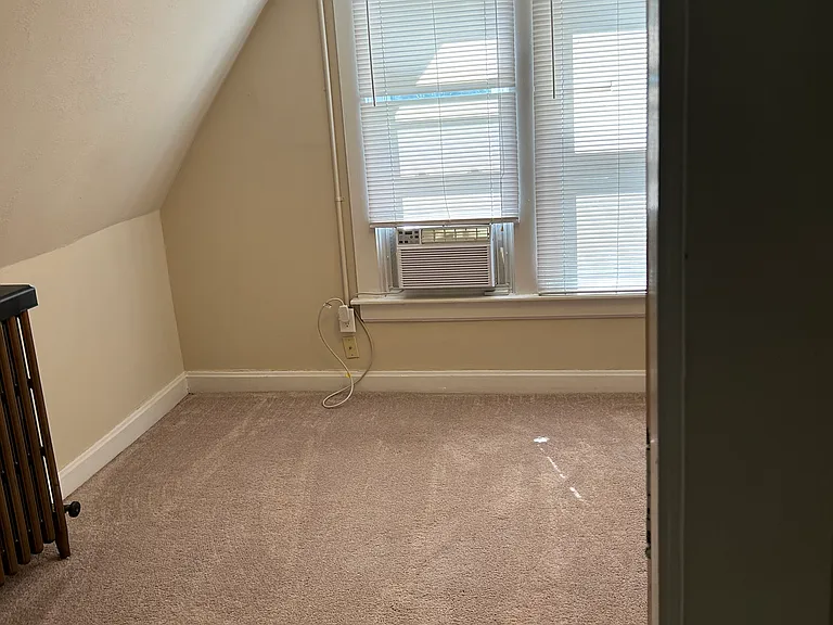 421 Brown Ave #1 — Photo 8
