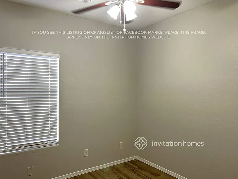 2101 E Caspian Way — Photo 10