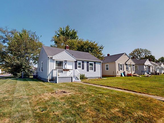 4th image of 4702 Young Ave