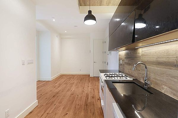 1st image of 73 Montrose Ave #3C