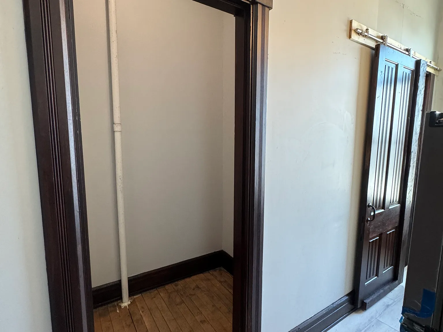 2 bed, 550 sqft, $1,150 — Photo 3