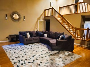 5568 Longrifle Rd, Westerville, OH 43081