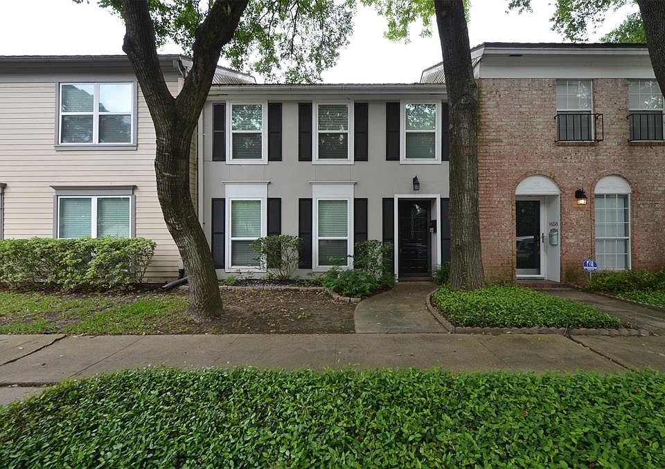 1st image of 9660 Westview Dr #6