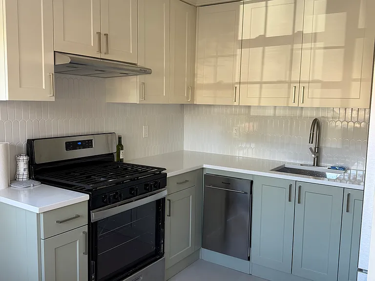 901 Washington Dr #901 — Photo 2