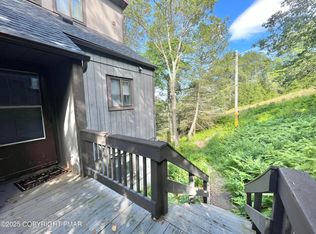 186 Sunbird Way, Tannersville, PA 18372