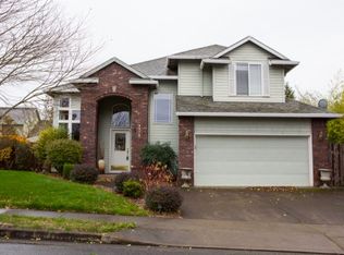 9570 SE Plover Dr, Happy Valley, OR 97086