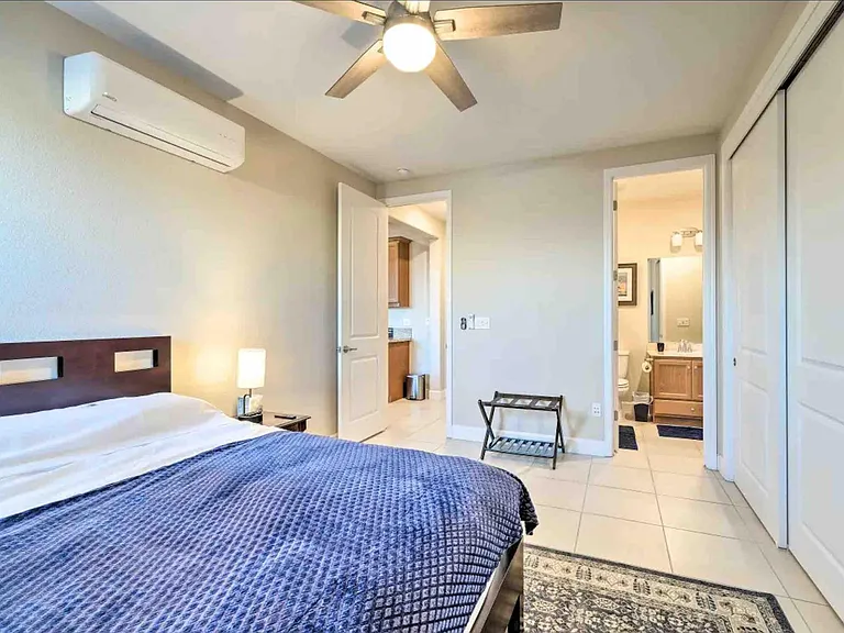 1427 S Wilshire Ave — Photo 12